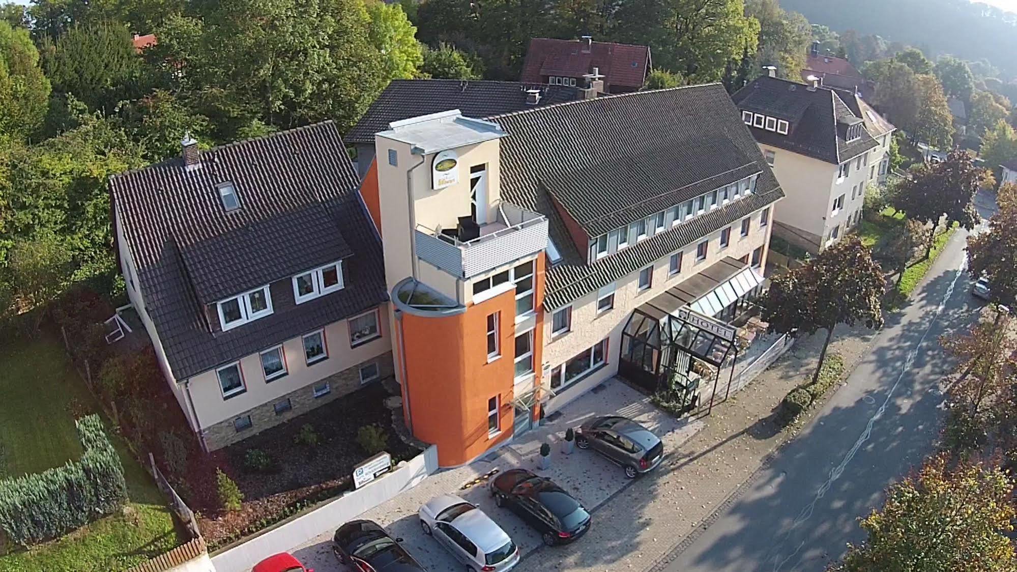 Hotel-Restaurant Zum Roeddenberg Osterode am Harz Exterior photo
